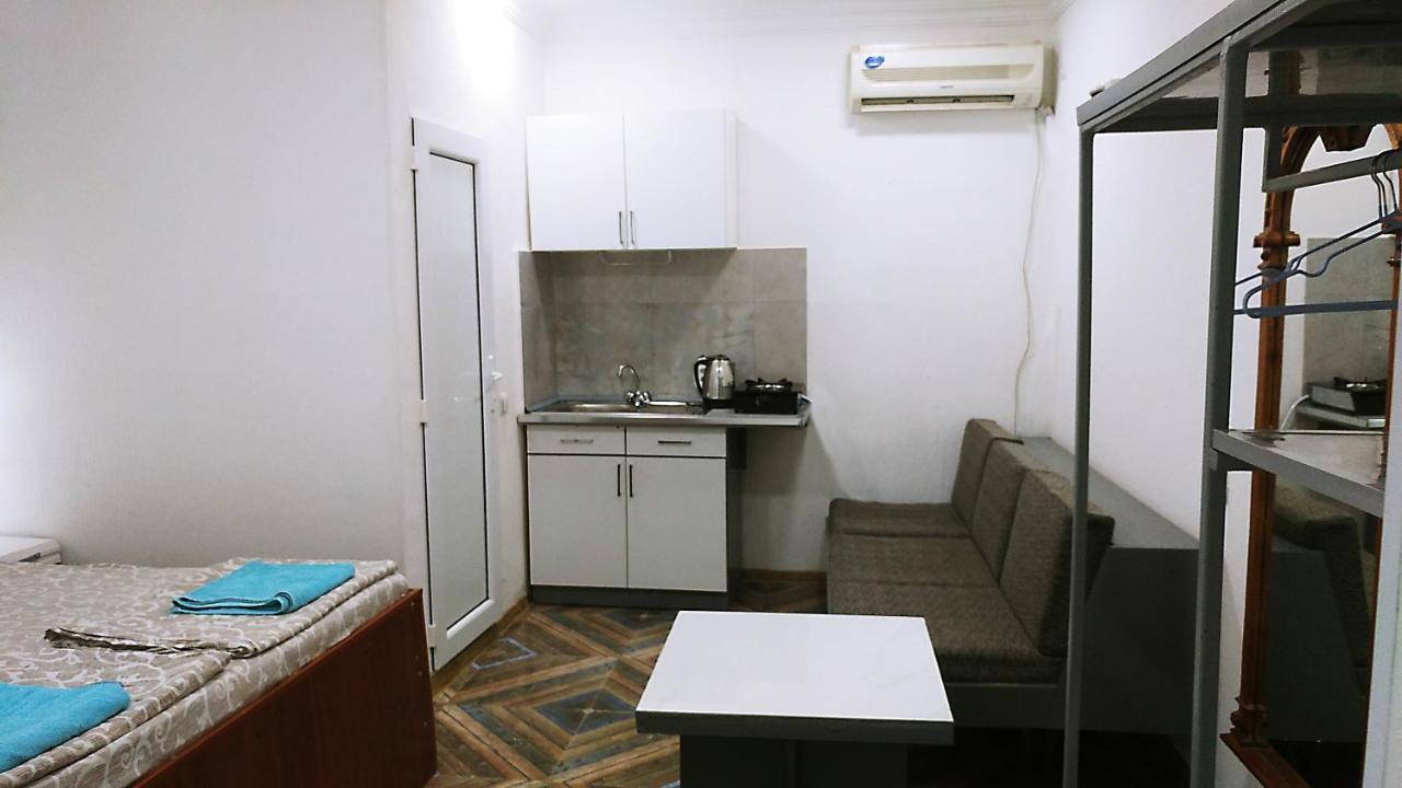 Rrooms Old City Apartment Tbilisi Esterno foto